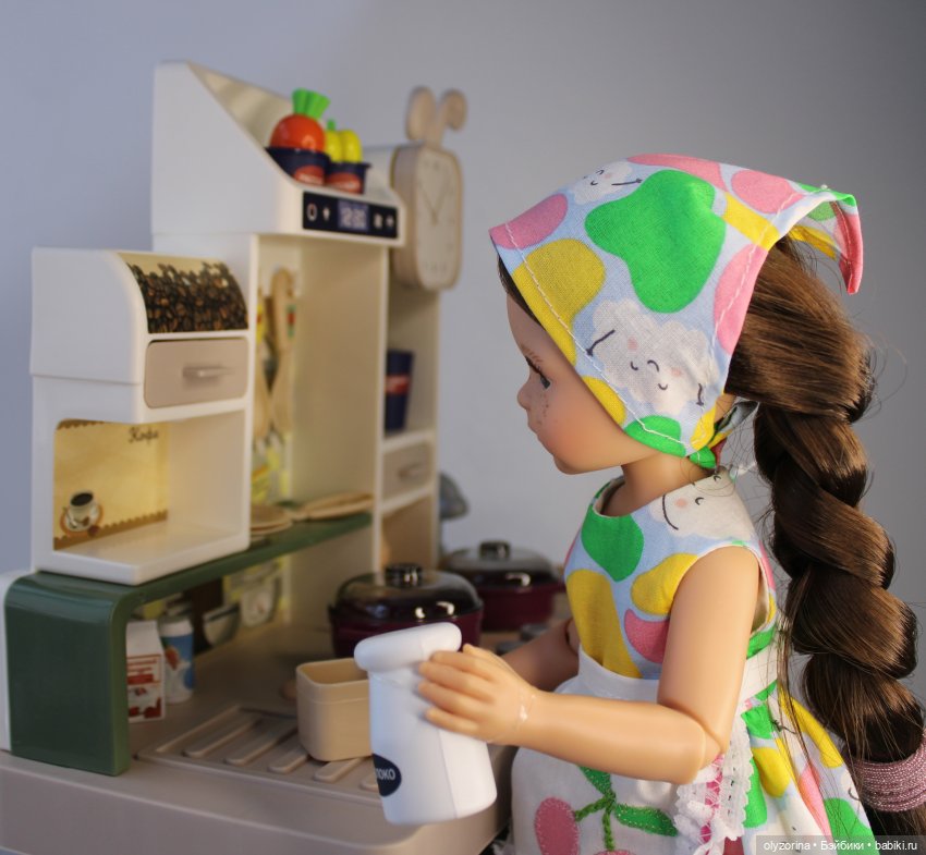 Хэмма стряпуха | Бэйбики Хэмма стряпуха — Куклы Paola Reina (Паола Рейна): новинки (фото 4)