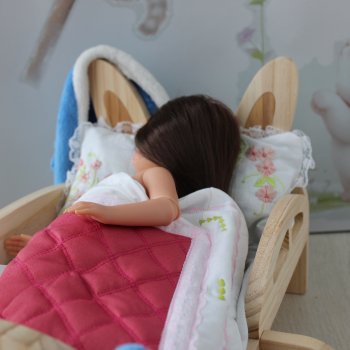 Кроватка для девочек