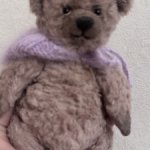 Мишутка в шапке .