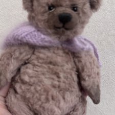 Мишутка в шапке .