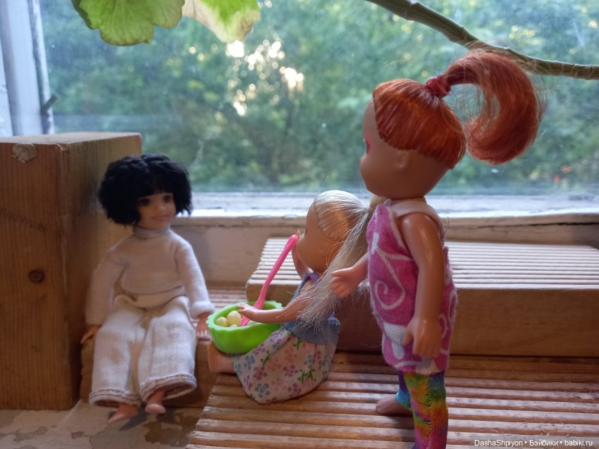 Перед прогулкой 🏠🌿 — Куклы Barbie (Барби): Looks (фото 4)