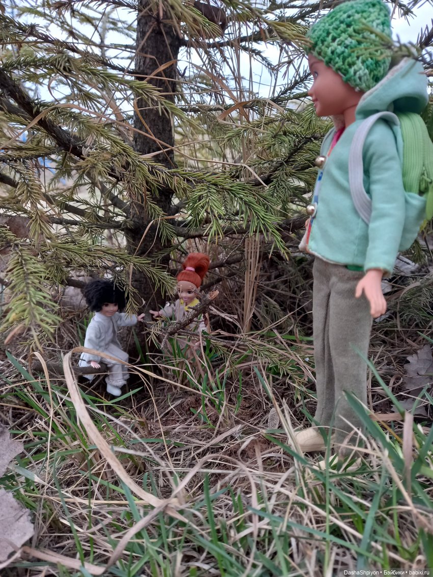 🌱Апрельская прогулка возле ёлочек🌲🌼