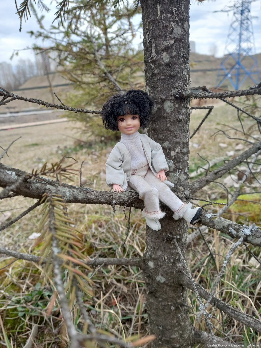 🌱Апрельская прогулка возле ёлочек🌲🌼
