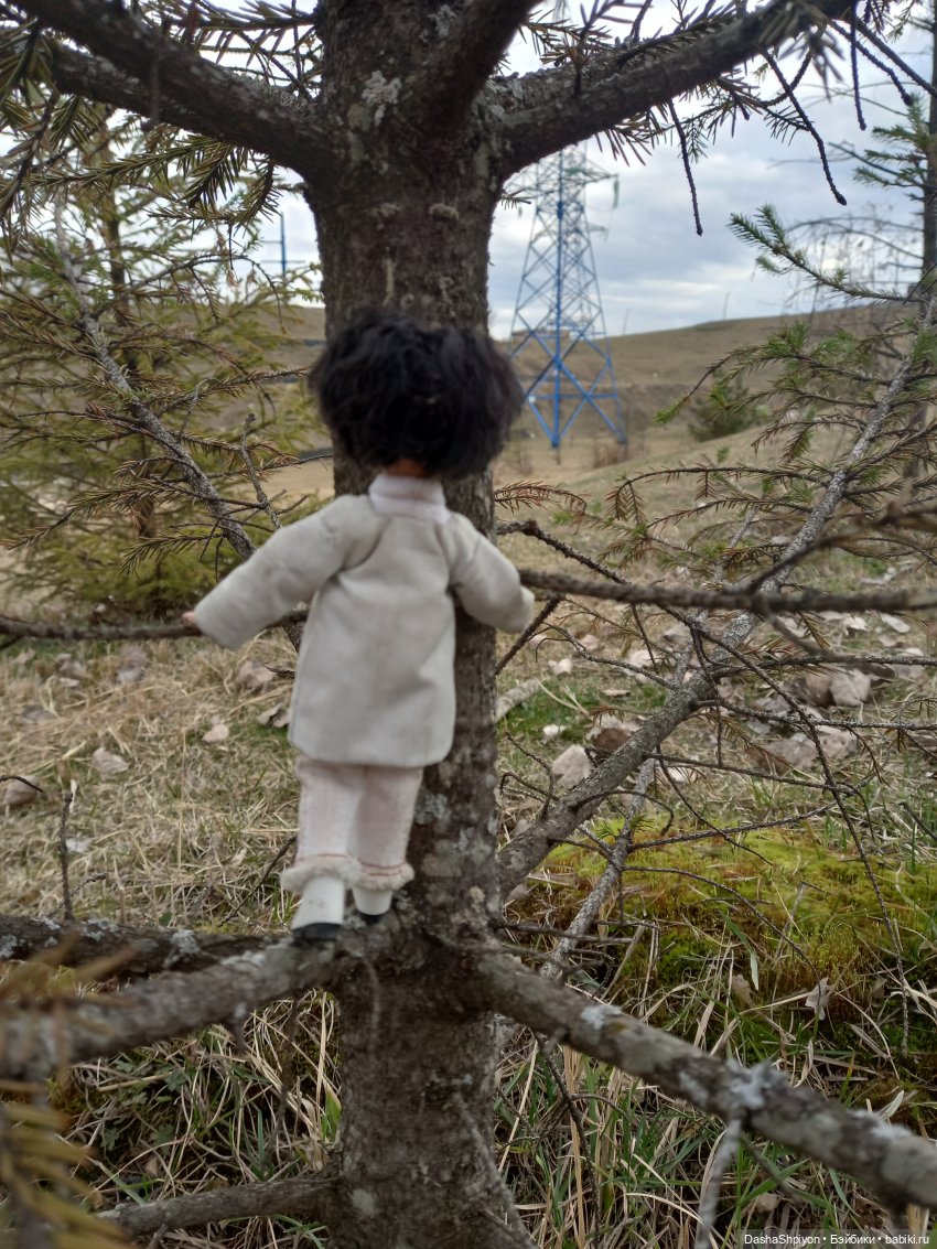 🌱Апрельская прогулка возле ёлочек🌲🌼