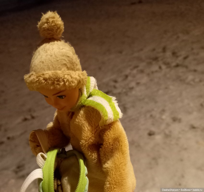 🌨️ Прогулка Валерия в поисках ёлки 🌲✨