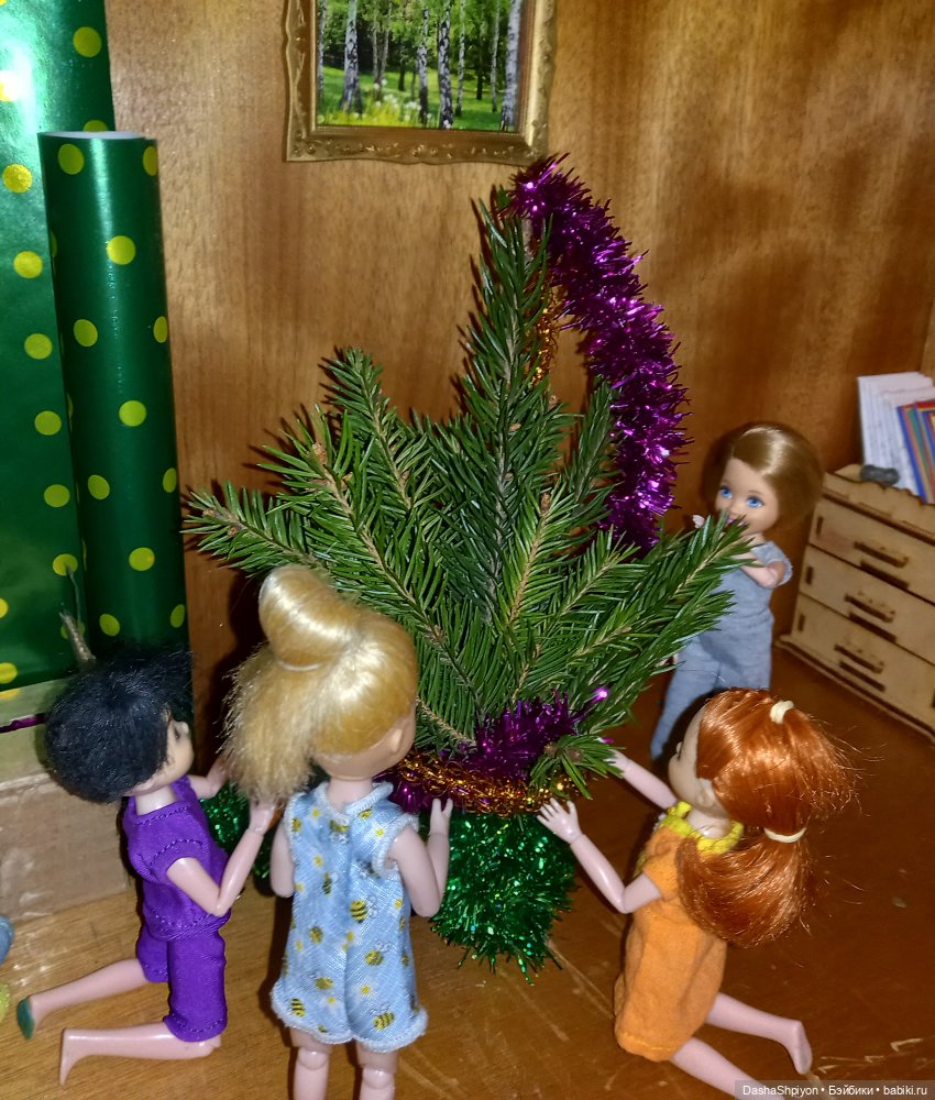 🎄 Компания наряжает ёлку на Новый Год 🌲🎊