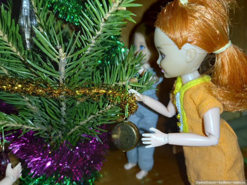 🎄 Компания наряжает ёлку на Новый Год 🌲🎊