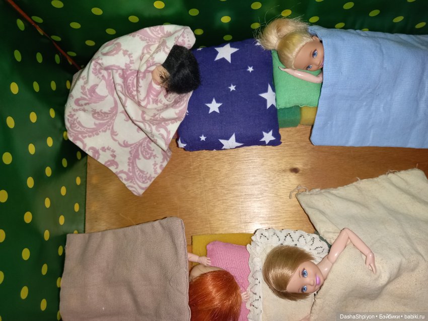 💗 Игра возле новогодней ёлки 🎄🦖