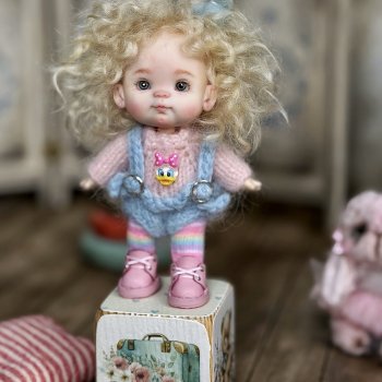 Совсем маленькая куколка ob11 мини