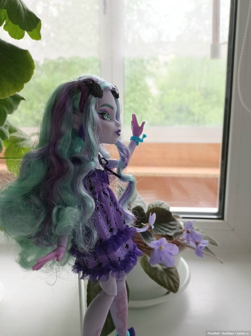 Твайла и ее мрачная аура — Куклы Monster High (Монстер Хай) (фото 2)