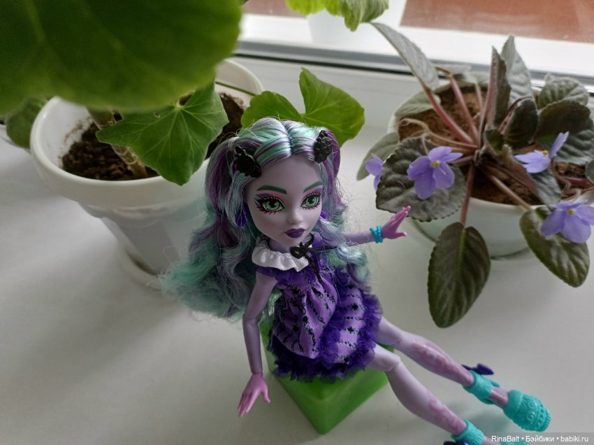 Твайла и ее мрачная аура — Куклы Monster High (Монстер Хай)