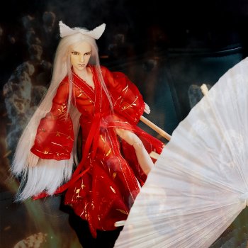 Знакомьтесь демон-лис.