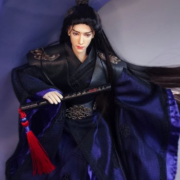 Пошила новую одежду для любимца.