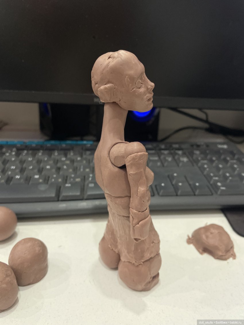 Пациент травматологии 😅 — Авторские шарнирные куклы своими руками: лепка (фото 2)