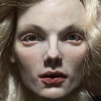 Я теперь знаю как ее зовут!