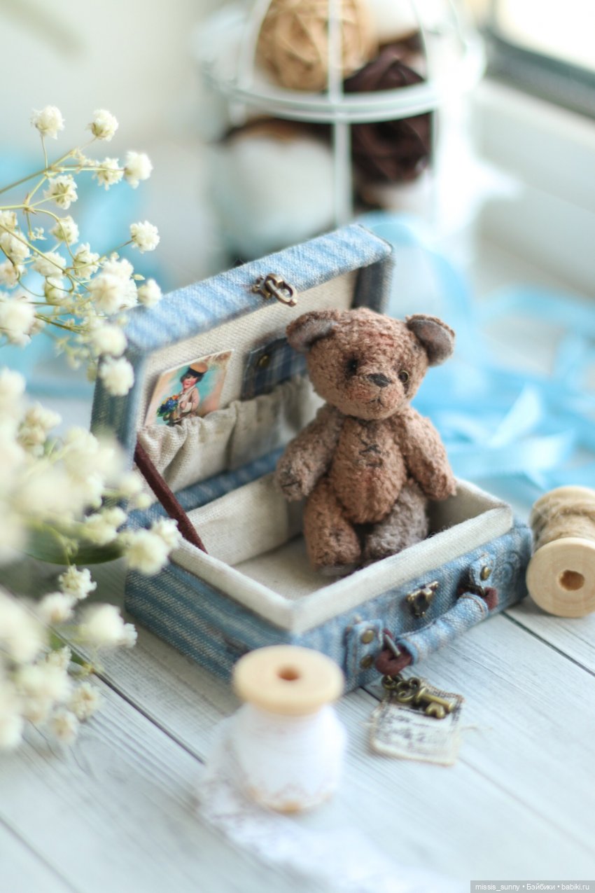 <strong>Вот тот самый комплект чемодан + мишка в стиле ретро</strong>