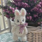 Вязаный зайка