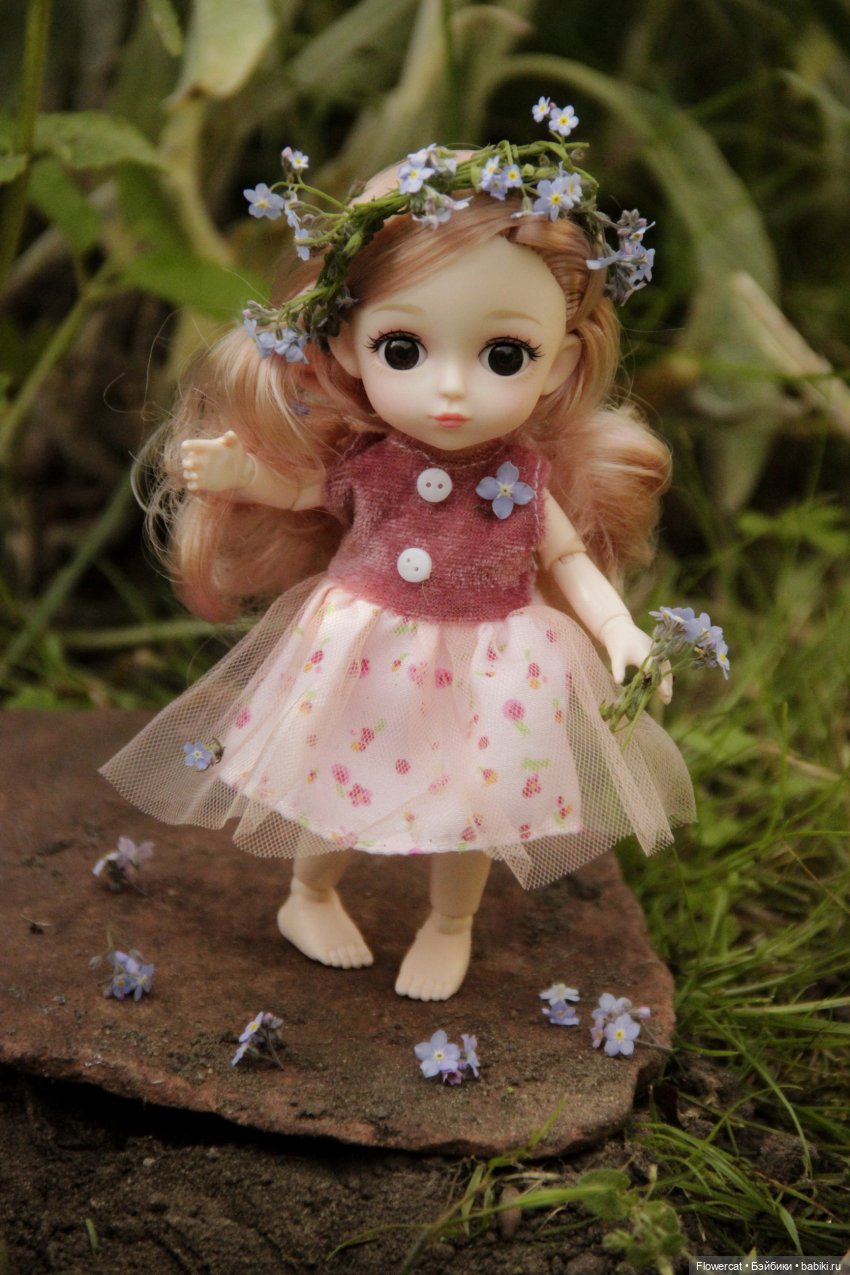 Фея незабудок или как Флорина первый раз гуляла