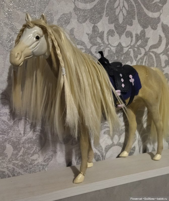 А есть ли у ваших кукол лошадки?))...Немного апгрейда - как я делала нашим коням презентабельный вид)))