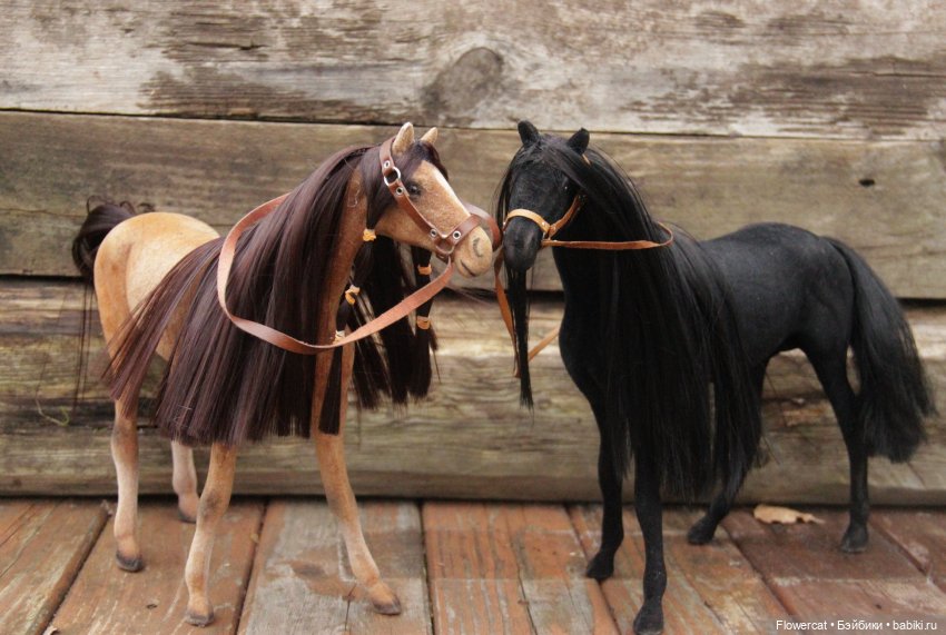 А есть ли у ваших кукол лошадки?))...Немного апгрейда - как я делала нашим коням презентабельный вид)))