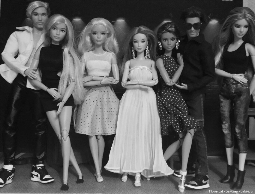 Мои музыканты, наши музыкальные инструменты и спонтанная чёрно-белая фотосессия)