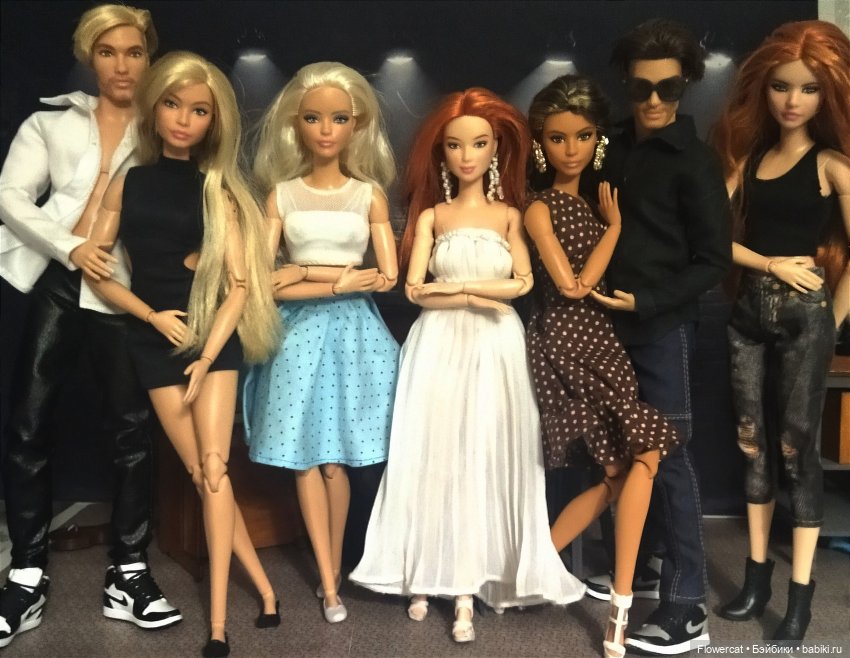 Мои музыканты, наши музыкальные инструменты и спонтанная чёрно-белая фотосессия)