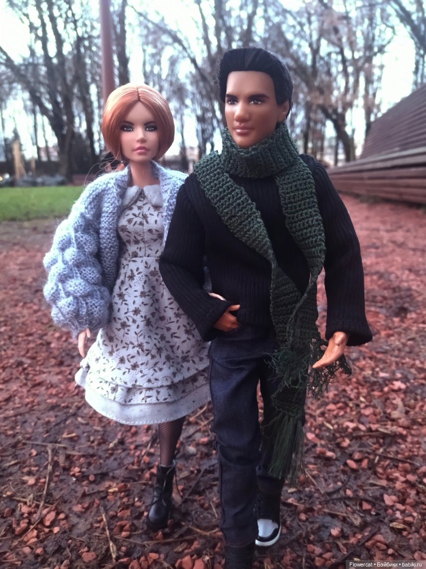 Красные лошадки уже близко))) или неспешная прогулка Никиты и Ярославы - побудем туристами)) (фото 3)