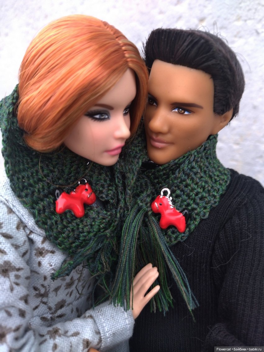 Красные лошадки уже близко))) или неспешная прогулка Никиты и Ярославы - побудем туристами))