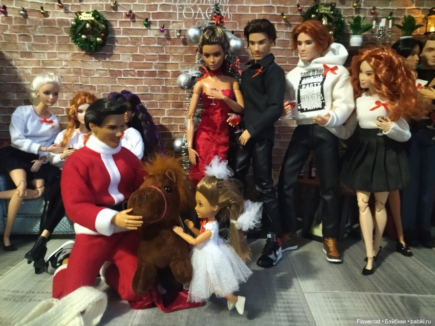 К нам пришел Дед Мороз, он подарки нам принес или Анькино счастье))) (фото 8)