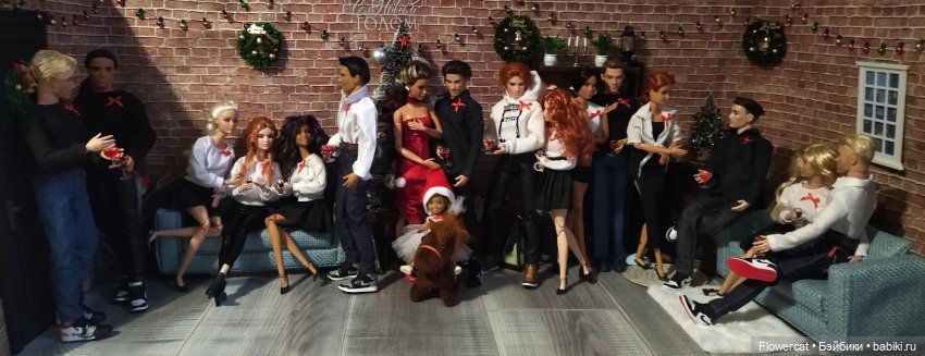 К нам пришел Дед Мороз, он подарки нам принес или Анькино счастье)))