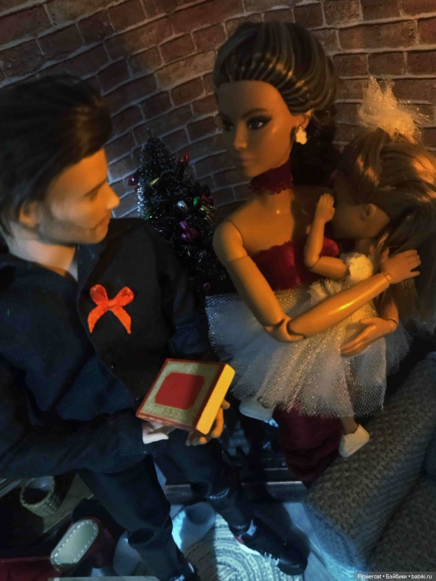 Счастливого Рождества или ... маленькие семейные посиделки или... когда же у "позитивчика" сядут батарейки)))