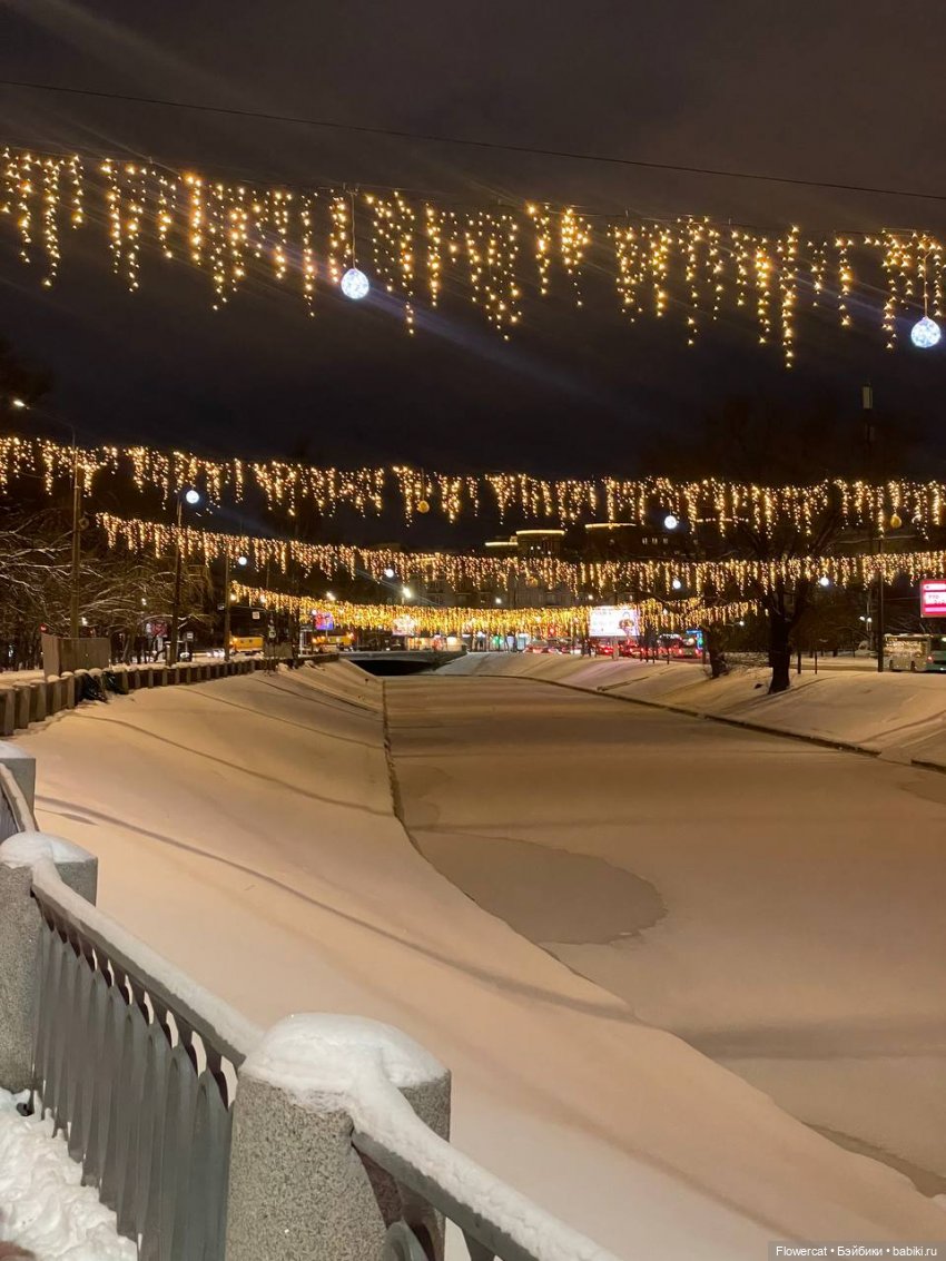 Анька в Питере - дневничок мелкого позитивчика) - Новый год, Музей Фаберже, концерт, Невский и Ёлка на Дворцовой)