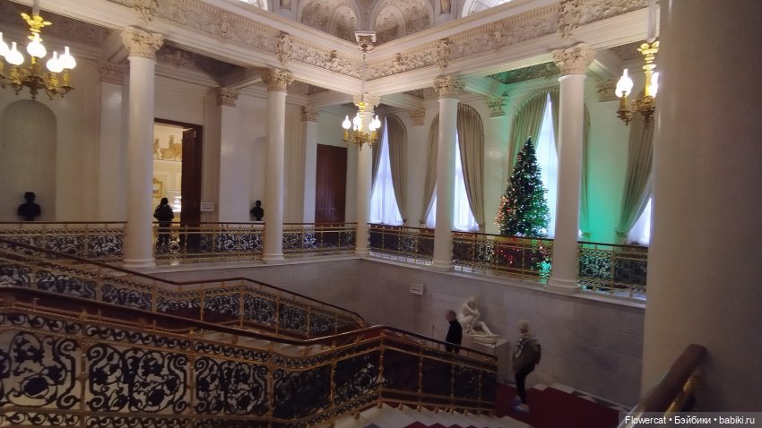 Анька в Питере - дневничок мелкого позитивчика) - Новый год, Музей Фаберже, концерт, Невский и Ёлка на Дворцовой)