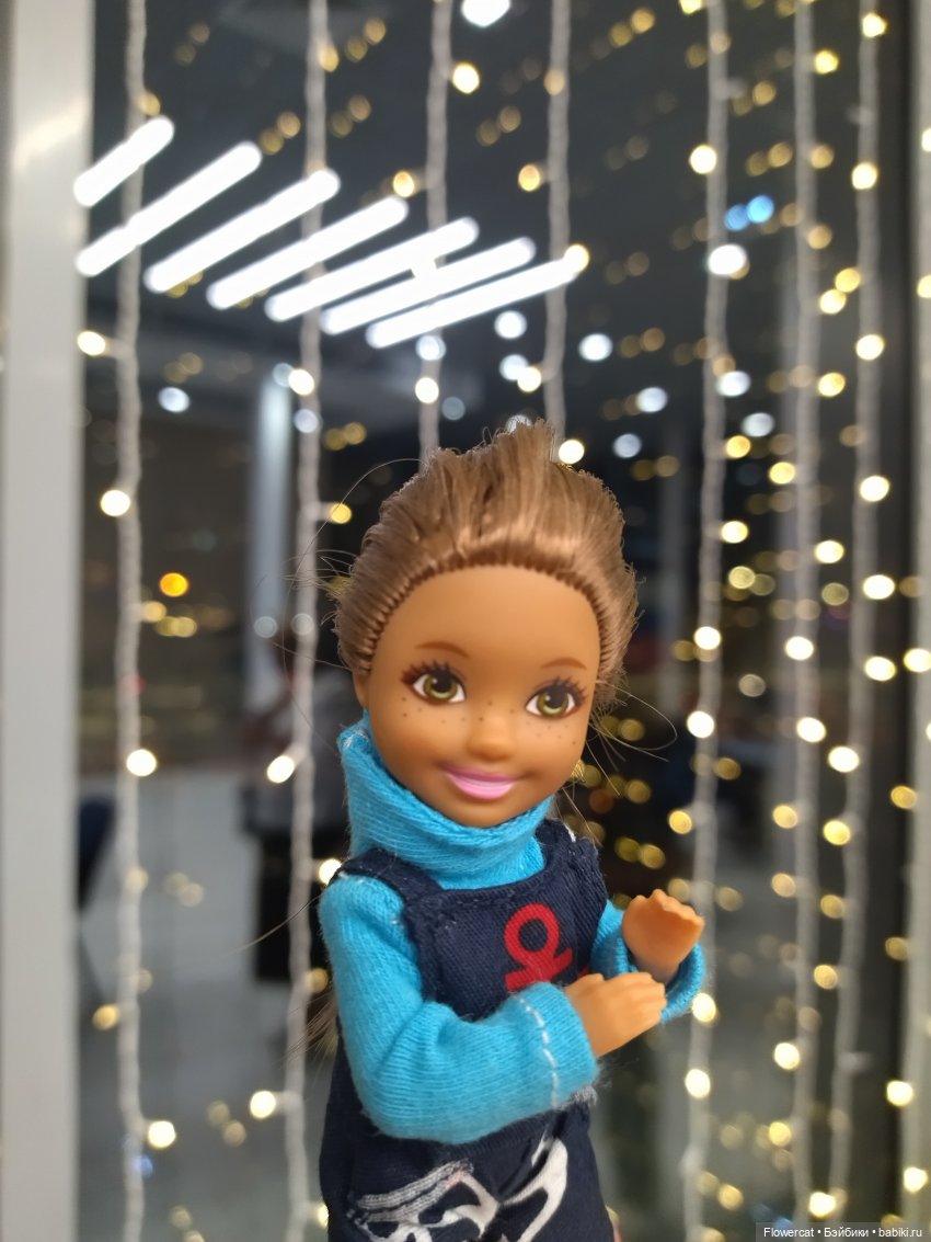 Анька в Питере - дневничок мелкого позитивчика) - Новый год, Музей Фаберже, концерт, Невский и Ёлка на Дворцовой)