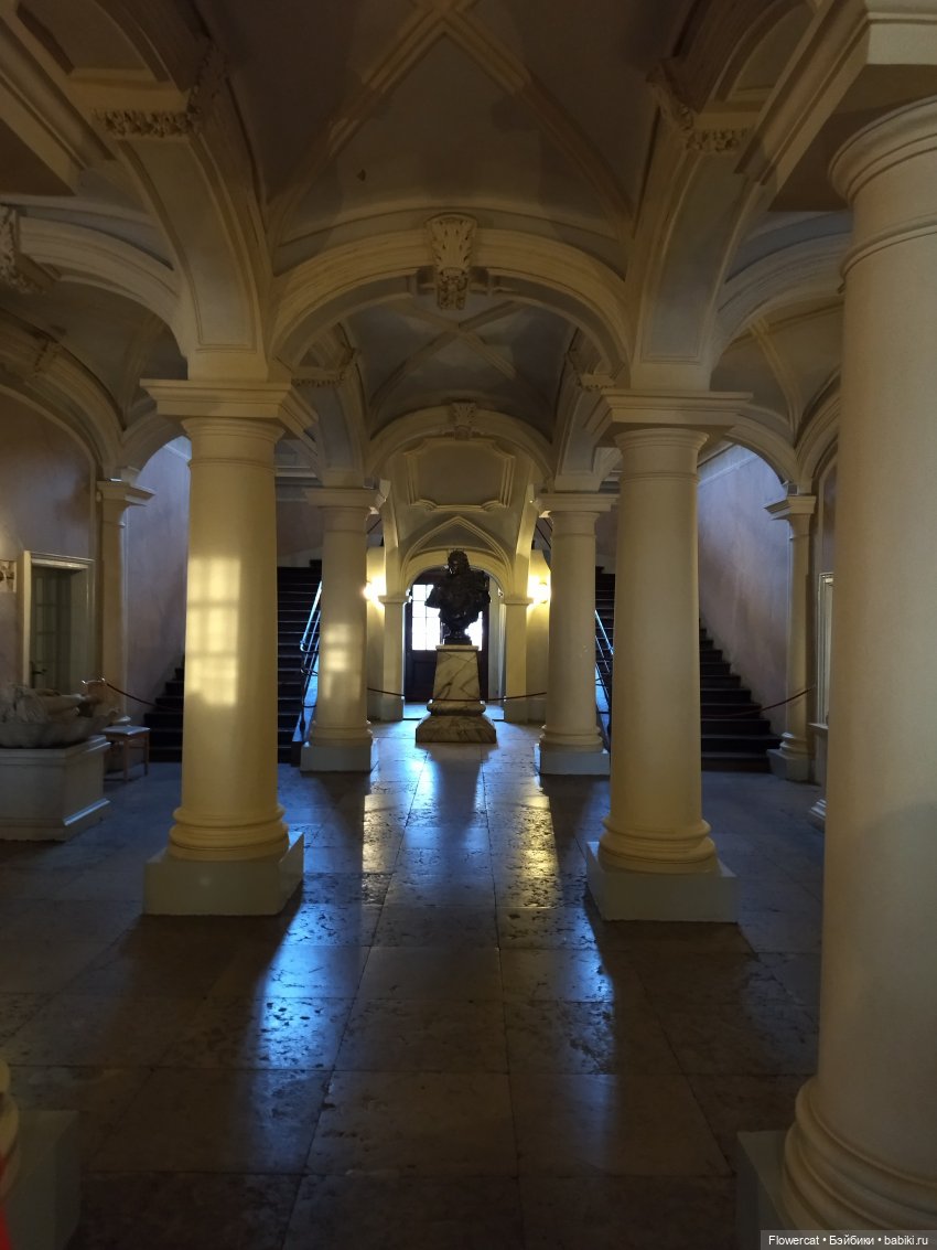 Анька в Питере - дневничок мелкого позитивчика) - Дворец Меншикова и деньрожденское 😁, Русский музей и Фондохранилище