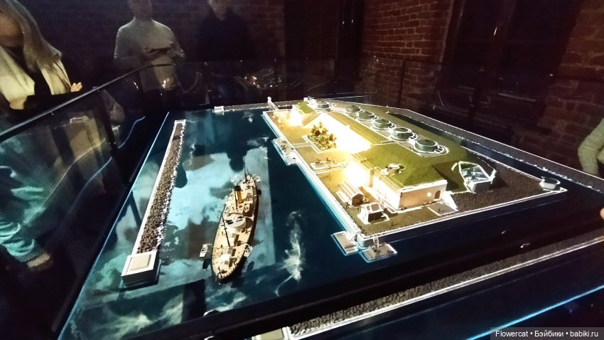 Анька в Питере - дневничок мелкого позитивчика) - Кронштадт: экскурсия к фортам и музей макет фортов, музей специй, музей