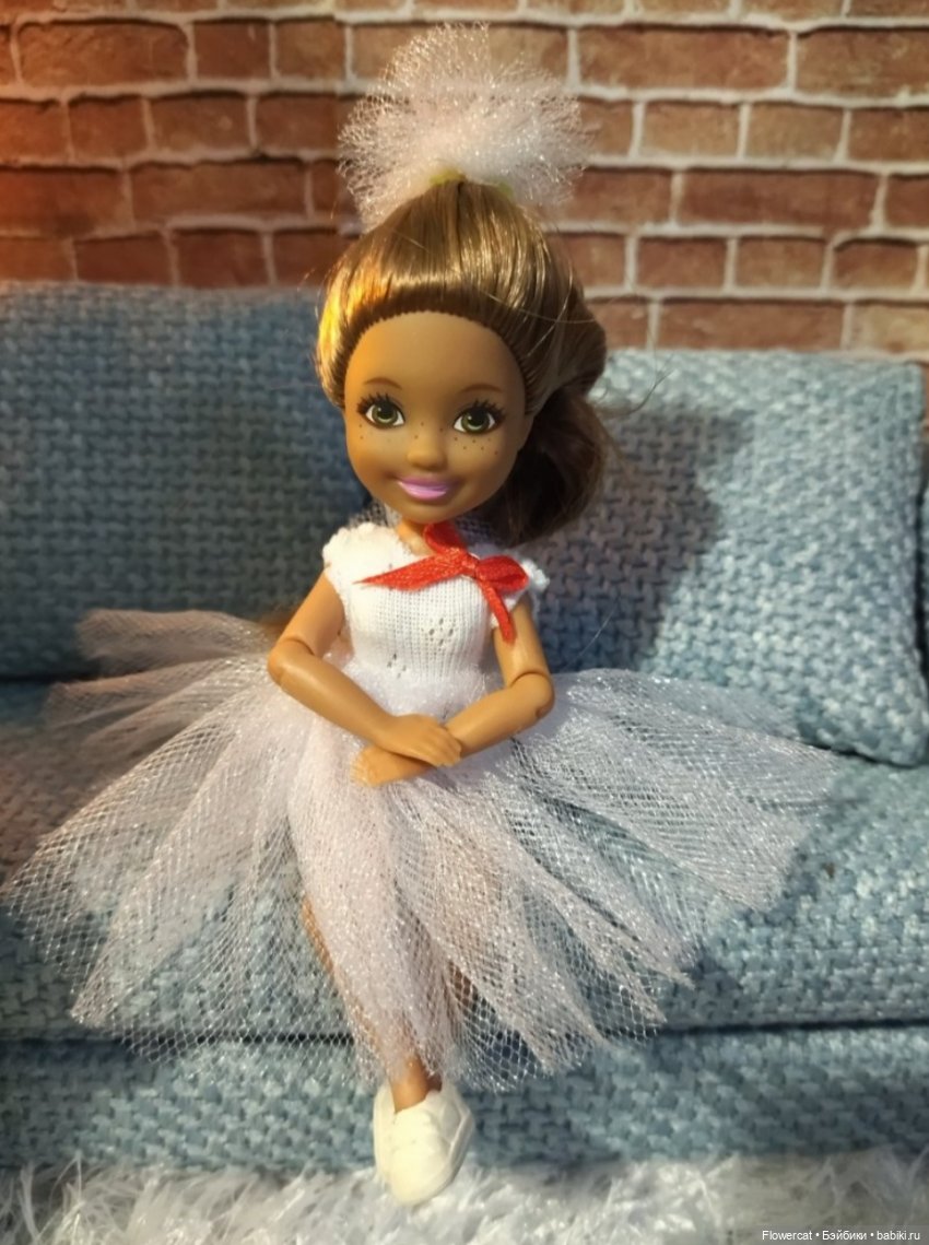 Быстроштаны... Или как я Аньку в Питер одевала)