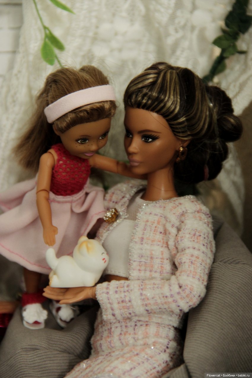 Кошки, бабушка, мальчишки... ну и вообще - все, про что Анька расскажет)