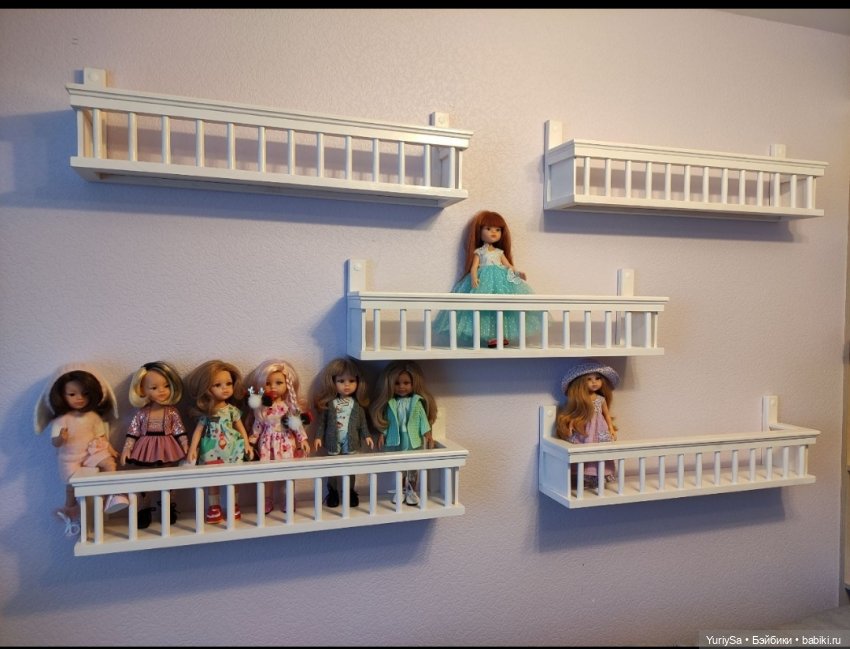 Подарите своей маленькой принцессе незабываемые моменты игры с нашей полкой-балконом для кукол! Закажите прямо сейчас и превратите кукольный мир в волшебное место! Характеристики: Размеры: ширина 150 мм, высота 130 мм, длина 800 мм. (возможно другие размеры, под заказ) Цвет:белый (возможно другие цвета, под заказ). Материал: древесина хвойных пород. Краска: LUXENS эмаль акриловая. Заказ: другие размеры и цвет согласовывается.  Срок выполнения заказа до трёх дней.