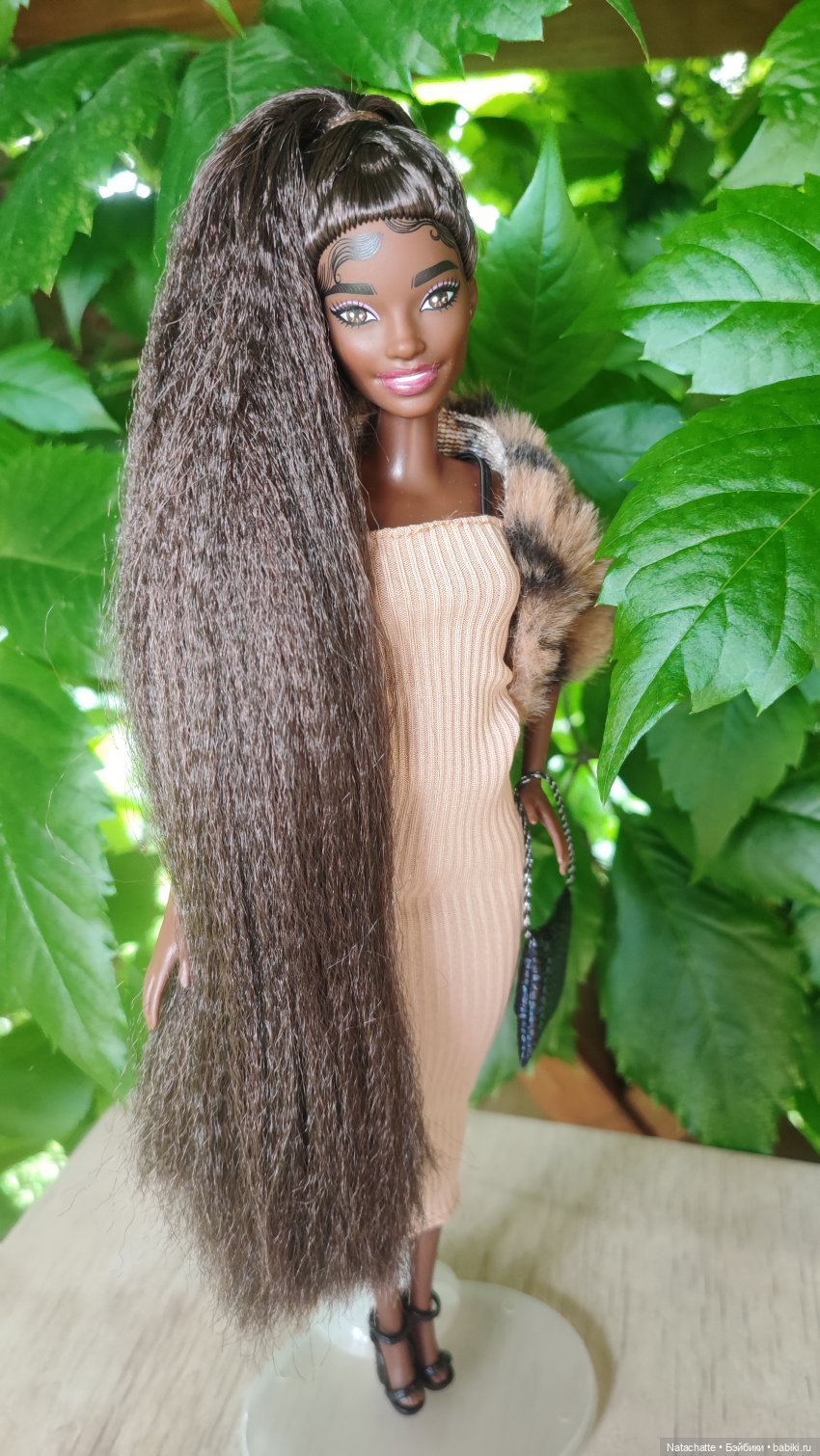 Можно ли стереть с лица челку Барби (фото 2)