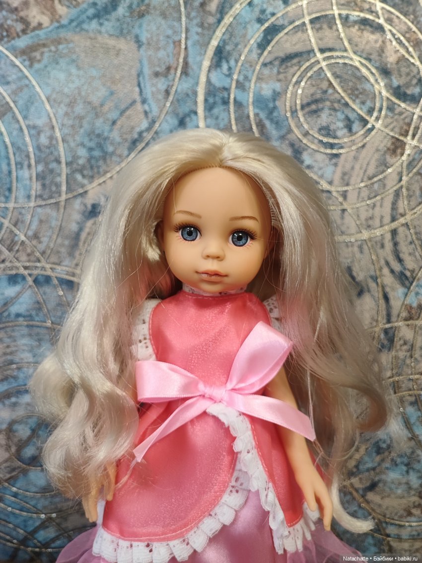 В платье от Светланы Савиной