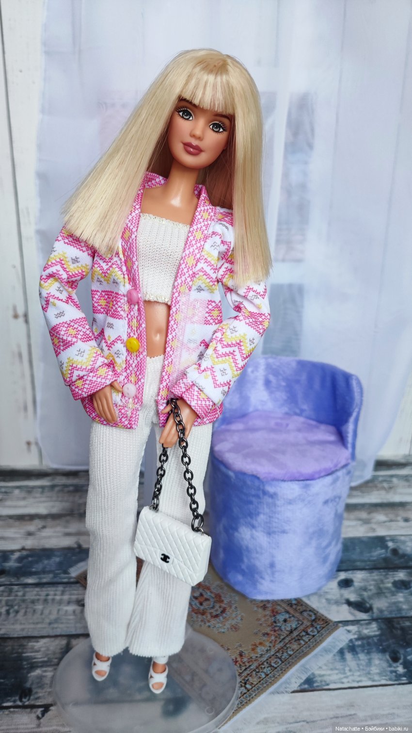 Февральские новинки: самодельные кресла для Эмили