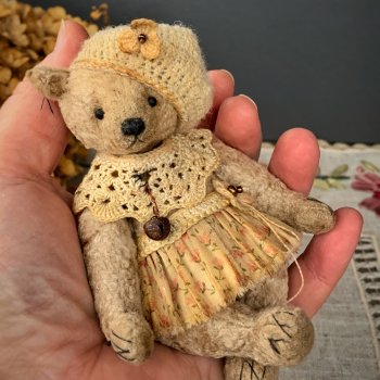 Софи - маленькая история, которую можно держать в ладонях.