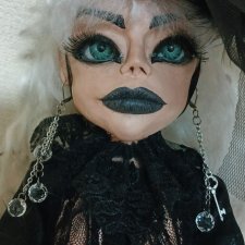 Авторская кукла готичная Алиса в тёмном зазеркалье