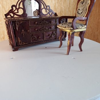 Изготовление мебели для кукол