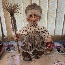 Баба яга в чулочной технике