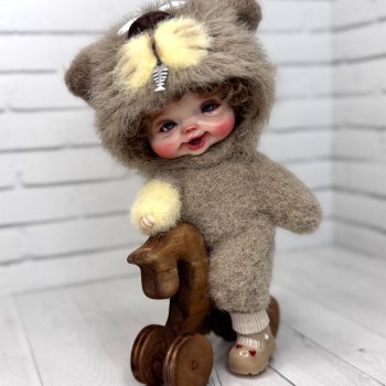 Туся на коне!