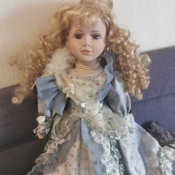 Помогите опознать куклу!