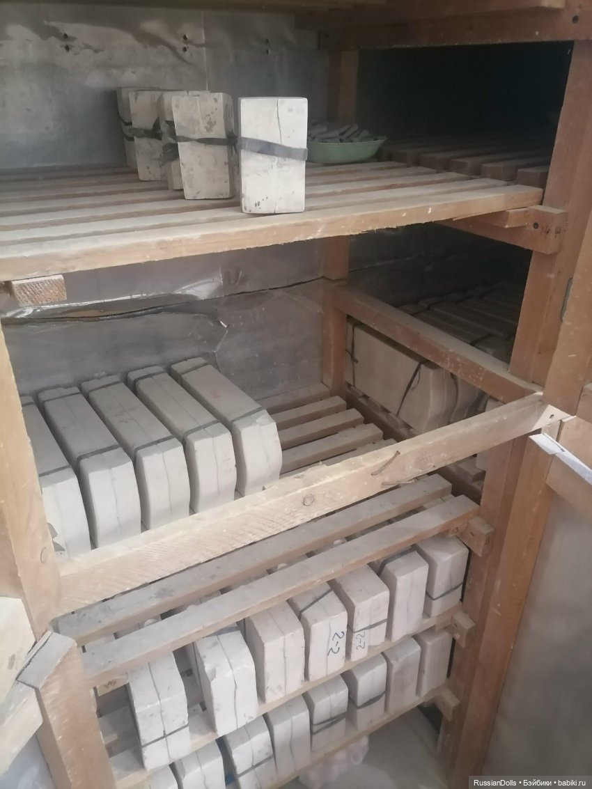 Сушка фарфоровых заготовок в формах