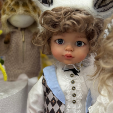 Paola Reina ооак мальчик